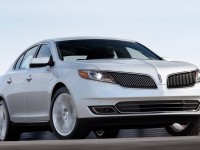 Lincoln MKS photo